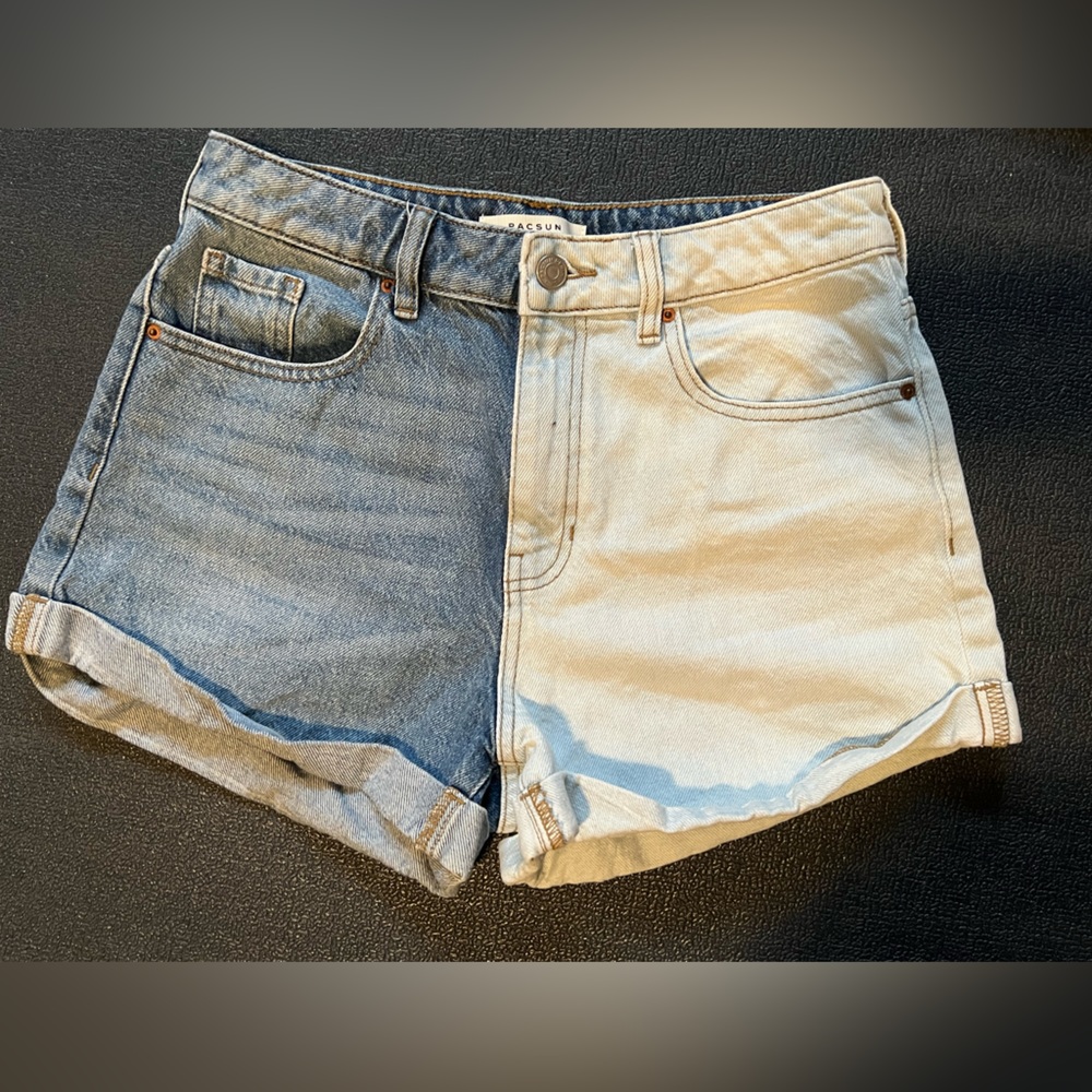 PACSUN 💕 two toned shorts
